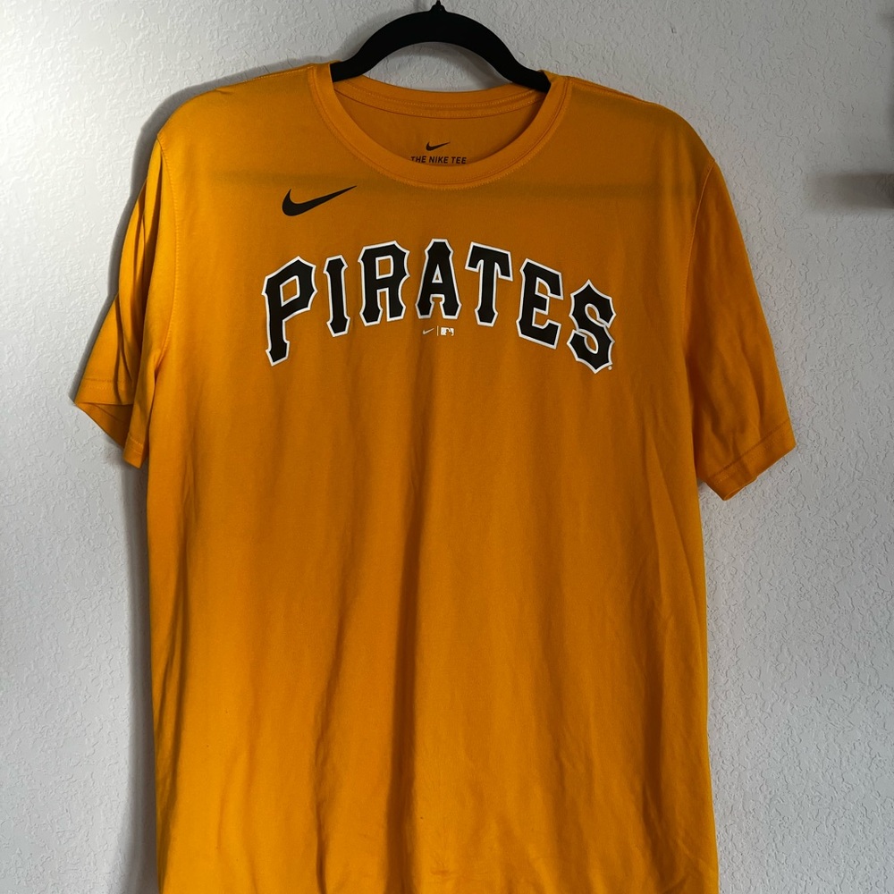 Nike Dri-Fit MLB Men's Yellow Pittsburgh Pirates Tee